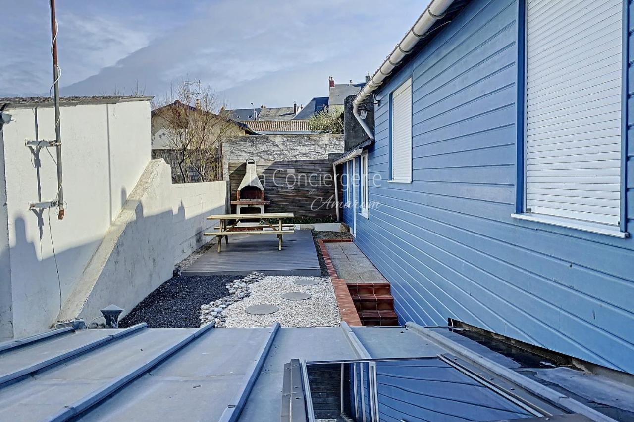Вілла Am 57 - The Blue House Ольт Екстер'єр фото